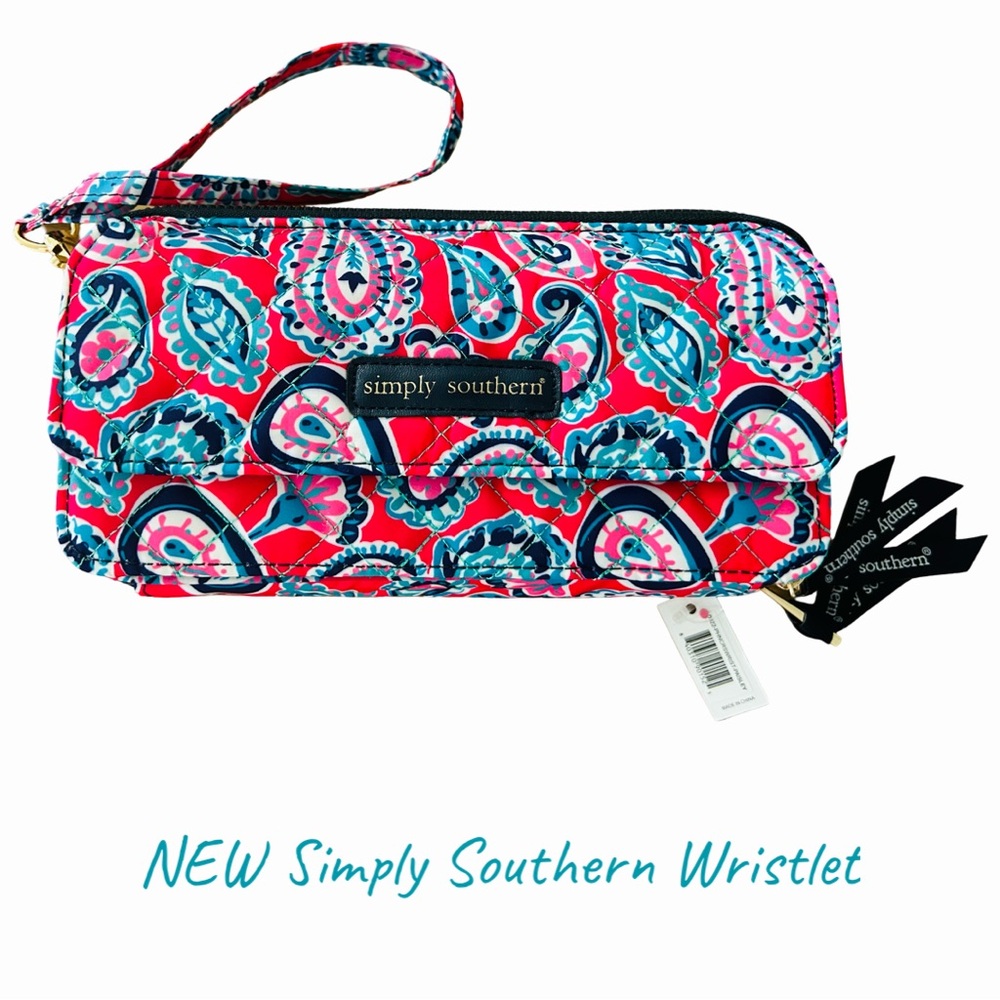 NEW Simply Southern Pink and Blue Paisley Clutch